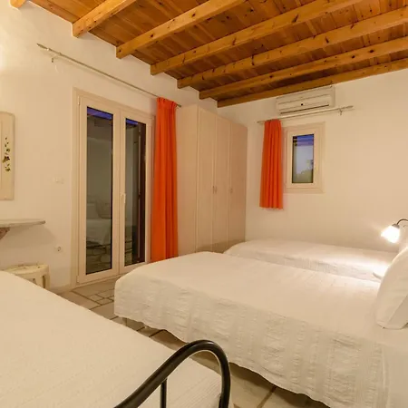 Nyaraló Maria's Village Two Bedroom House 5 *