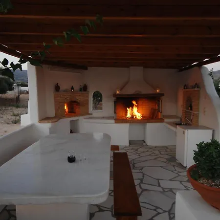 Maria's Village Two Bedroom House 5 Páros