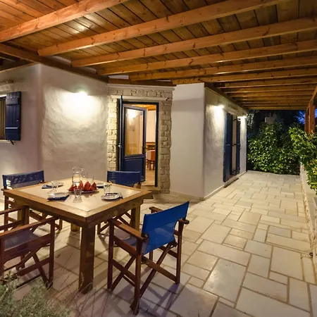 Maria's Village Two Bedroom House 5 Dom wakacyjny